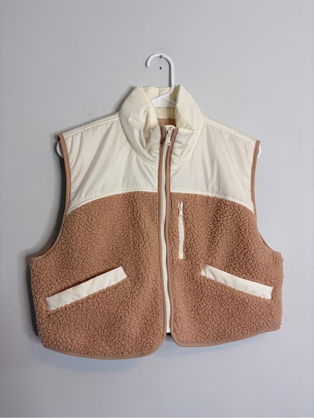Old Navy Cream & Brown Sherpa Zip Vest cropped medium